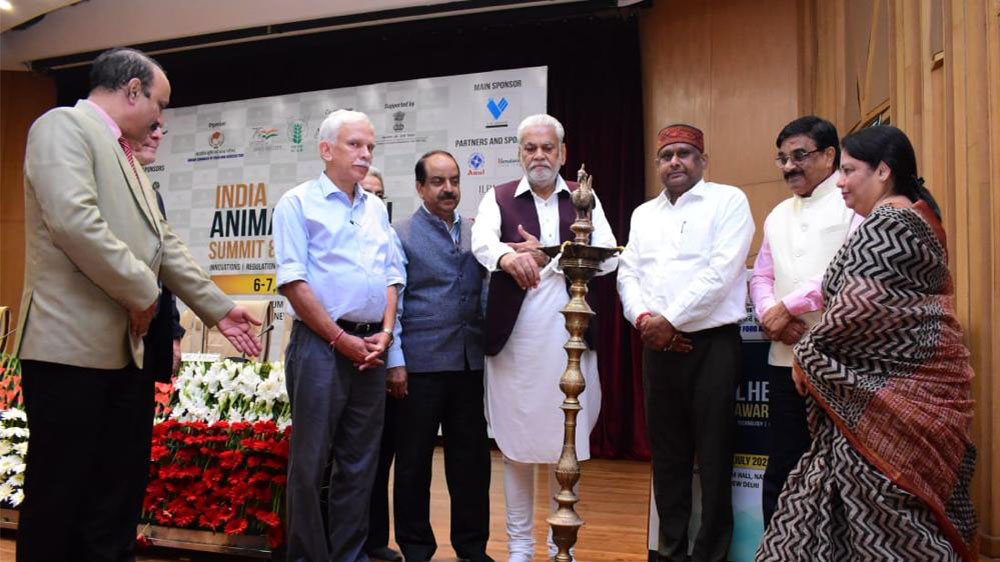Parshottam Rupala inaugurates India's first ever Animal Health Summit