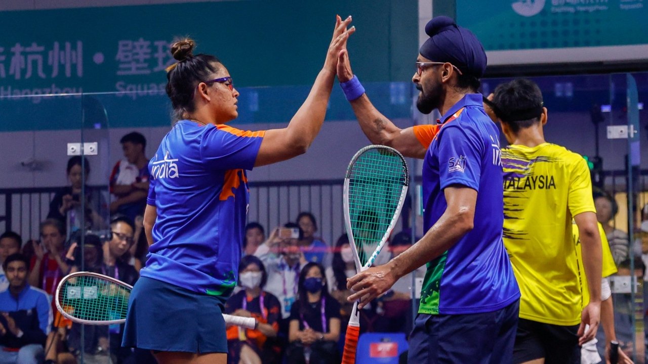 Indian Squash Duo strikes gold at Asian Squash Mixed Doubles